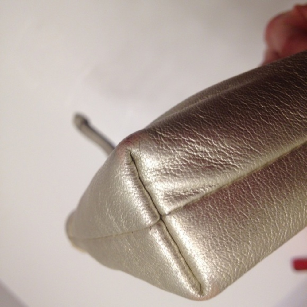Coach silver leather Metallic Wristlet clutch bag - Picture 6 of 8